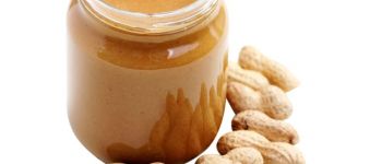 Арахисовая паста дома с помощью блендера